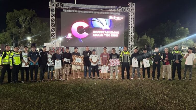 UPPD Barabai Perkuat Kedekatan dengan Masyarakat melalui Edukasi Pelayanan Pajak pada Kegiatan Nobar Final Piala Dunia 2026