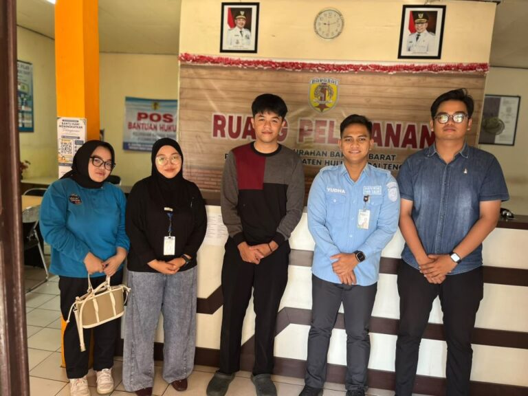 Sasar Wajib Pajak di Kelurahan Barabai Barat, UPPD Barabai dan Jasa Raharja Gencarkan Door to Door PKB